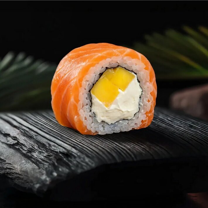 Ролл «Филадельфия с манго»