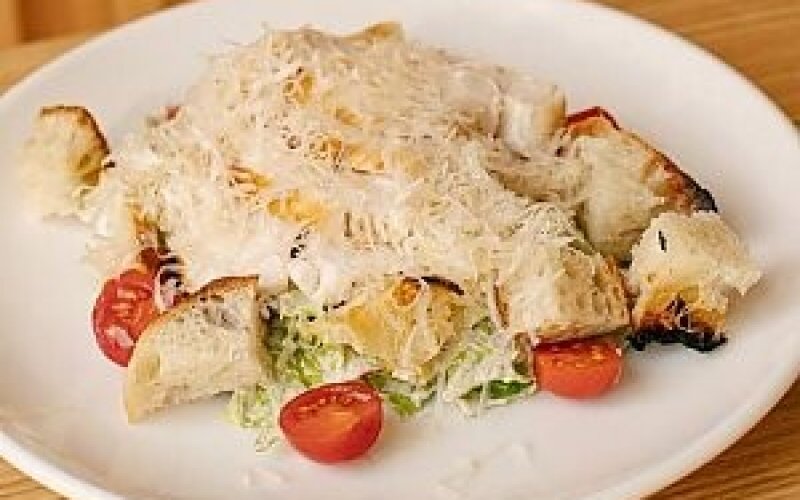 Салат «Цезарь»