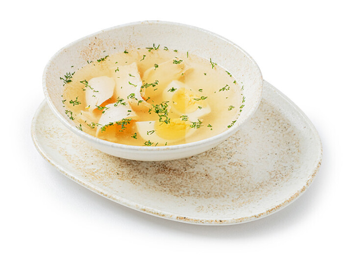 Бульон с куриным филе