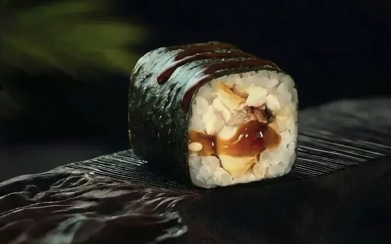 Ролл «Хосомаки с угрём»