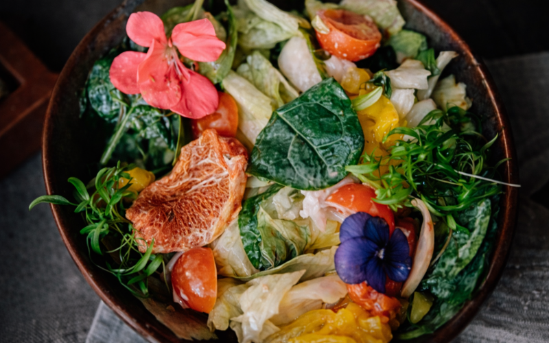 Салат с кальмаром