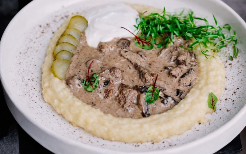 Биф строгонофф