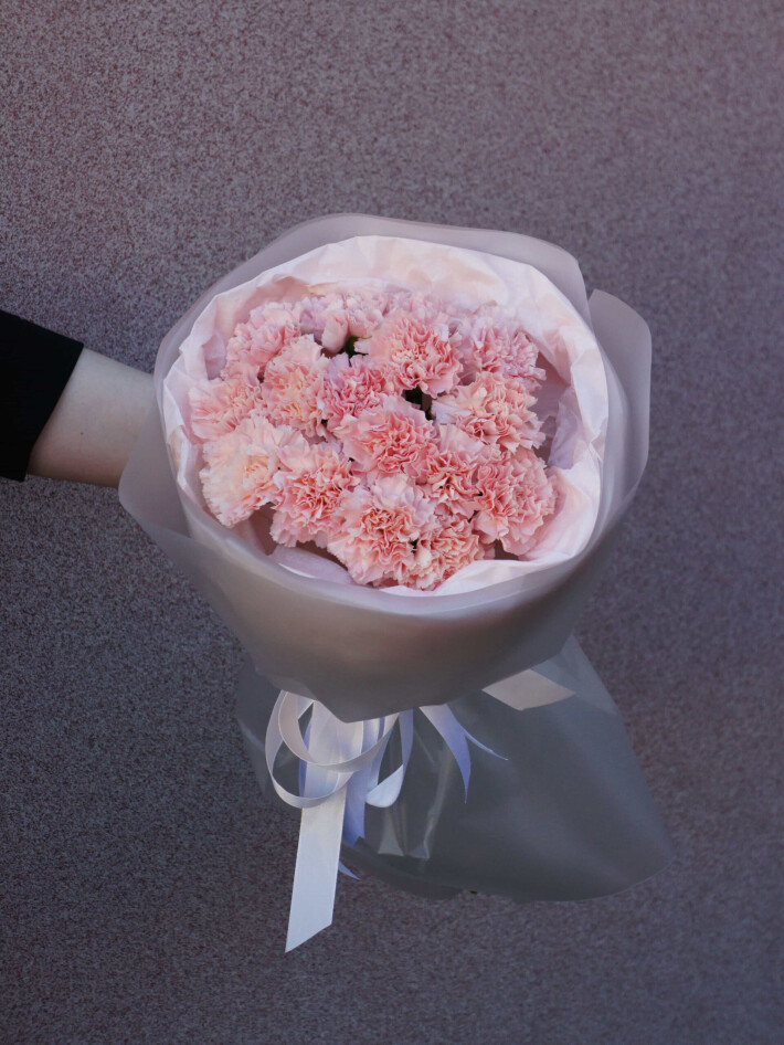 Монобукет из 15 розовых диантусов