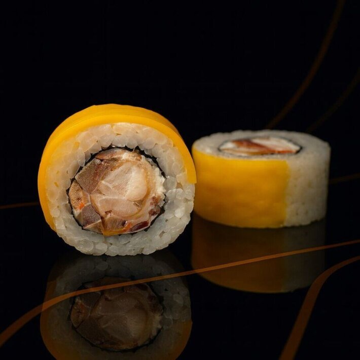 Ролл с креветкой в темпуре