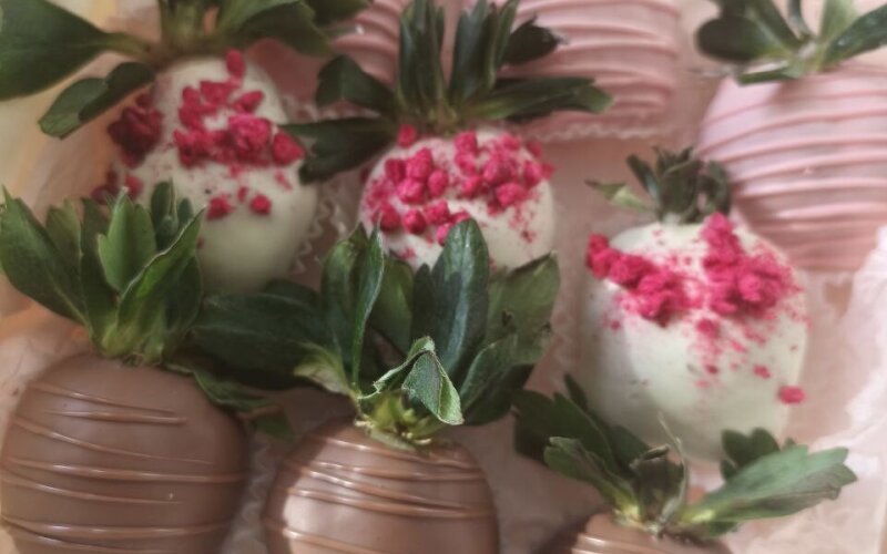 Бокс «Клубника в шоколаде»