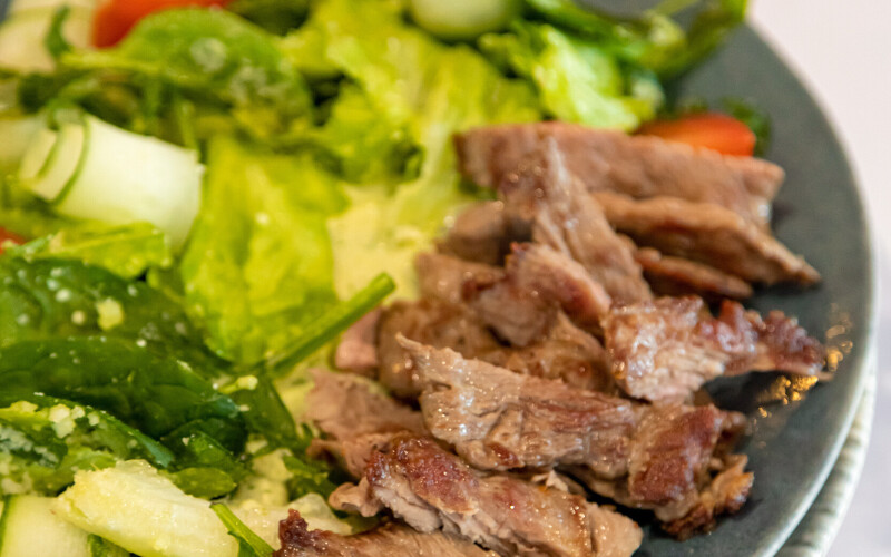 Салат «Гарден» (ростбиф)