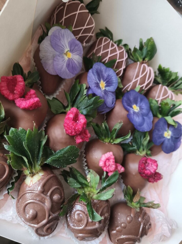 Бокс «Клубника в шоколаде»