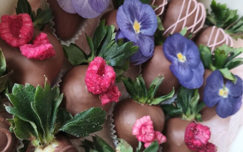 Бокс «Клубника в шоколаде»