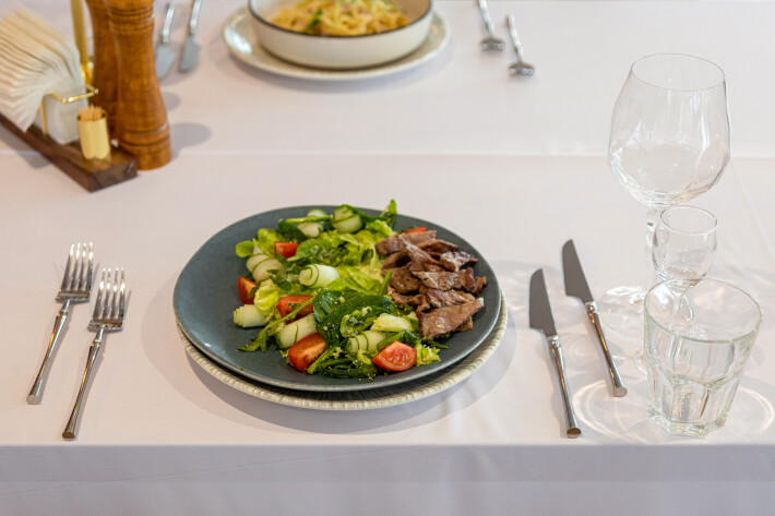 Салат «Гарден» (ростбиф)