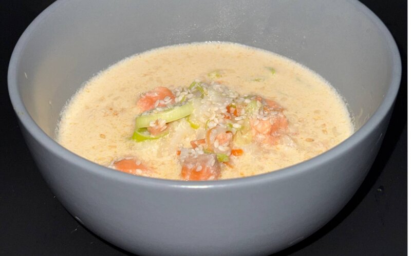 Суп сливочный с лососем