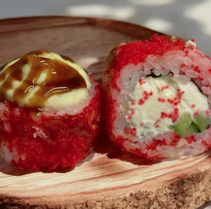 Запечённый ролл «Калифорния» с крабом