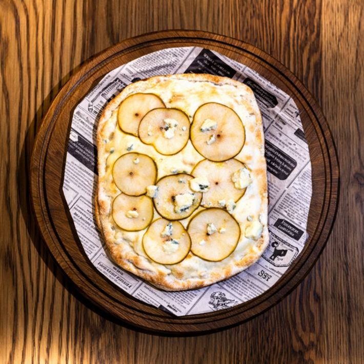 Пинса с грушей «Дор блю»