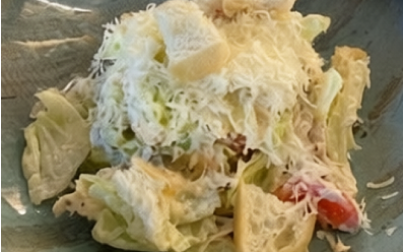 Салат «Цезарь» с цыплёнком