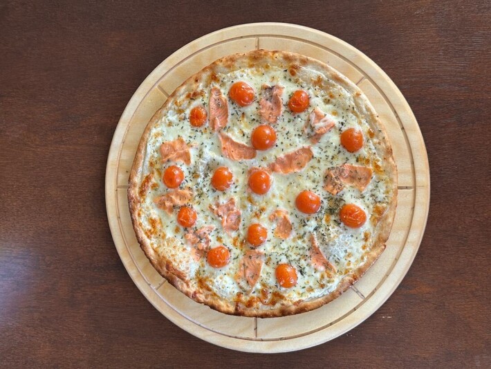 Пицца «Филадельфия с лососем»