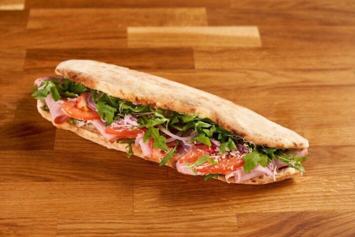 Чиабатта с ветчиной