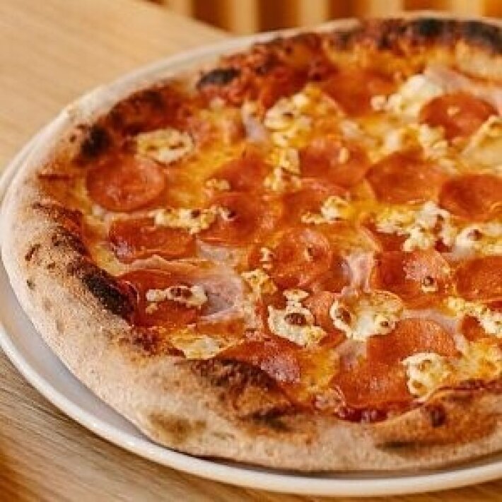 Пицца «Чоризо-пармиджано»