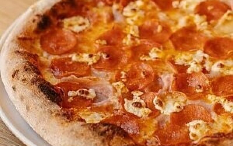 Пицца «Чоризо-пармиджано»