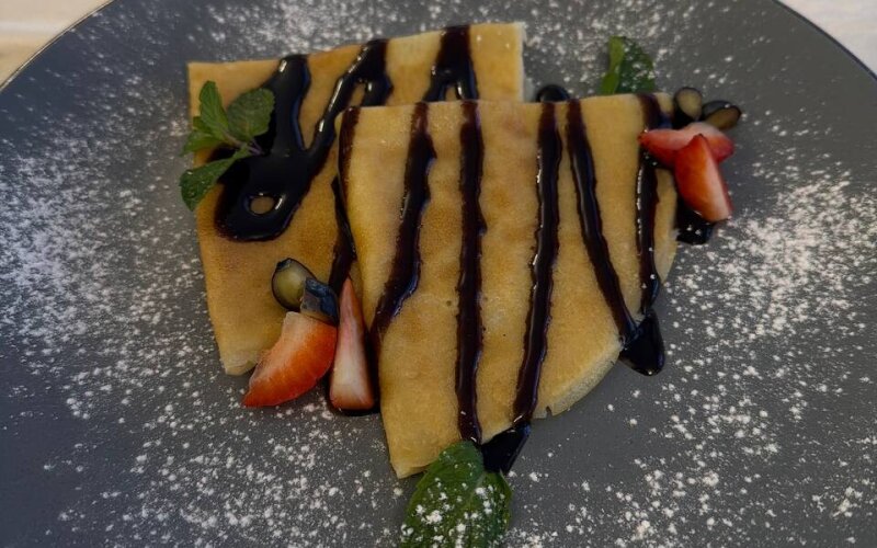 Блинчики с шоколадным топпингом