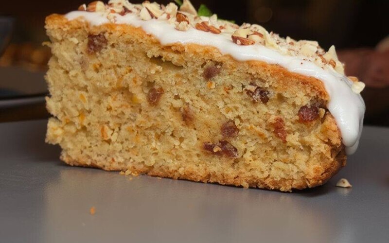 Пирожное «Медовик»