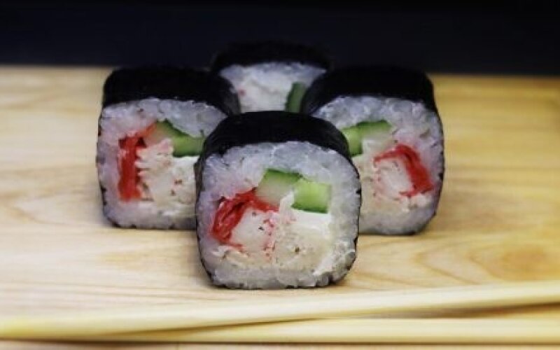 Ролл «Кани Кюри»