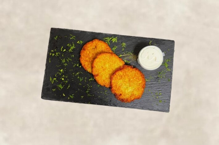 Драники со сметаной