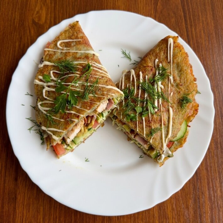 Дранич с мясом птицы и беконом