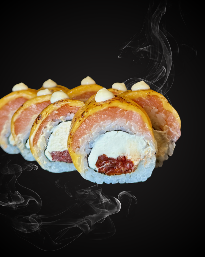 Ролл «Фила чиз с вялеными томатами»