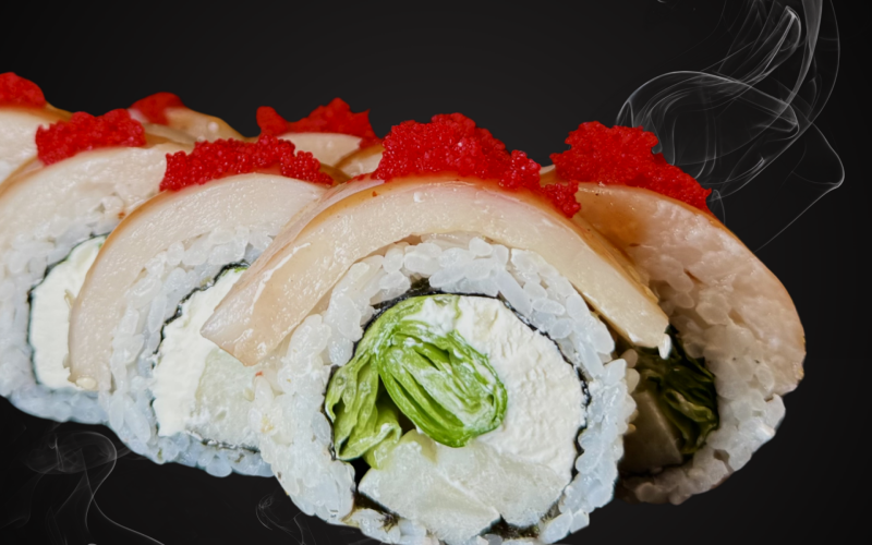 Ролл «Маисо с гребешком»