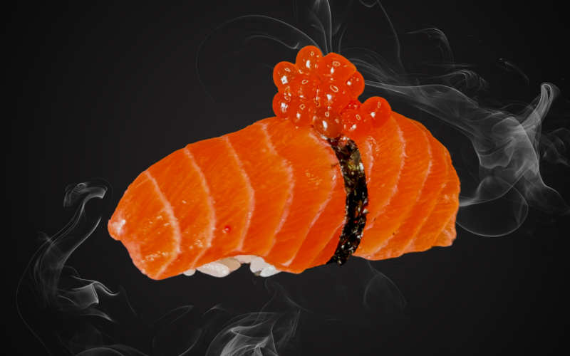 Нигири с лососем