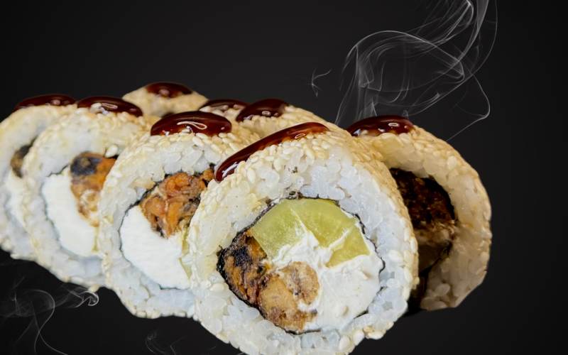 Ролл «Мидии с такуаном»