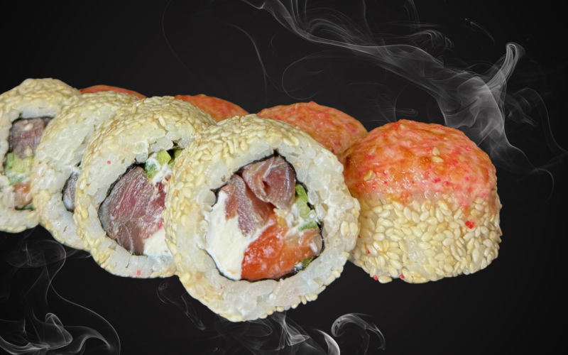 Ролл «Хот сяке магуро»