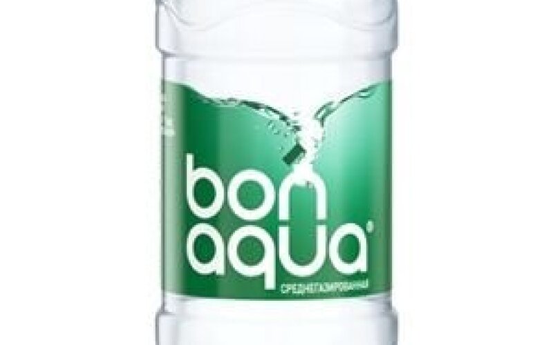 BonAqua среднегазированная