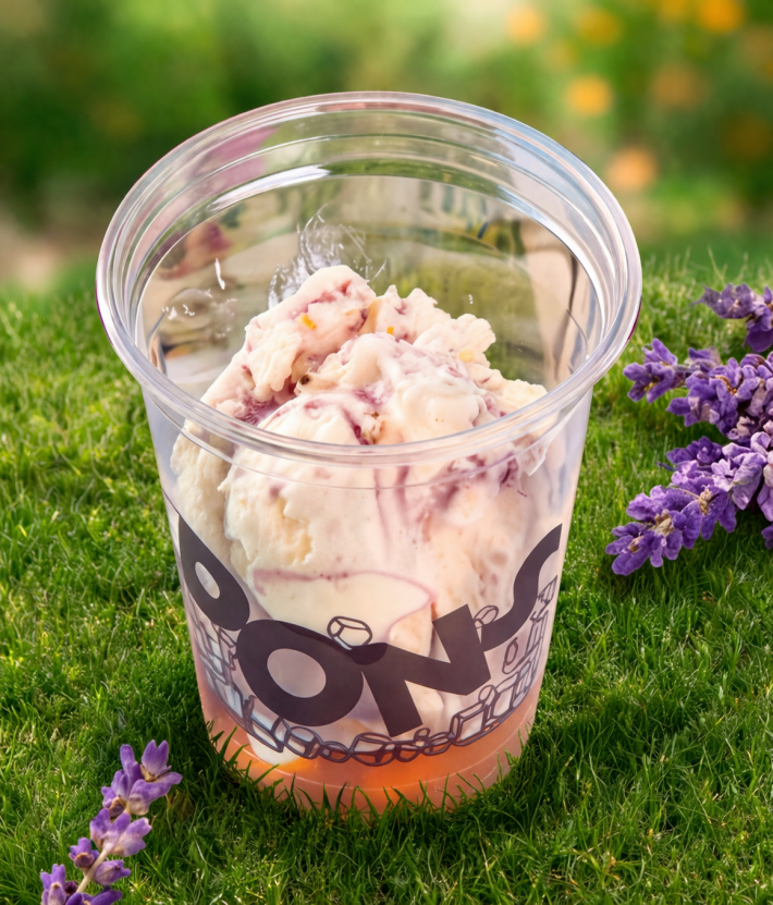 Мороженое «Лаванда в облаке карамели»