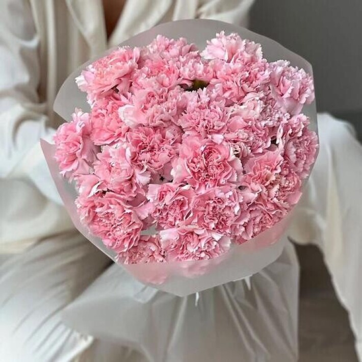 Букет из розовых диантусов 25 шт в упаковке