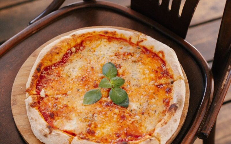 Пицца "Кватро формаджи"