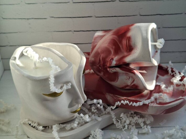 Ароматическая свеча в гипсовом подсвечнике