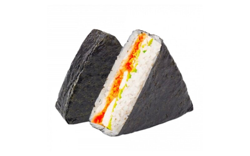 Онигири с лососем 1 шт.