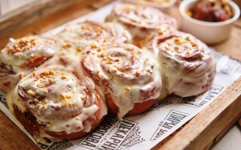 Французские булочки с жареным арахисом и вареной сгущенкой (6 шт)
вкус детства