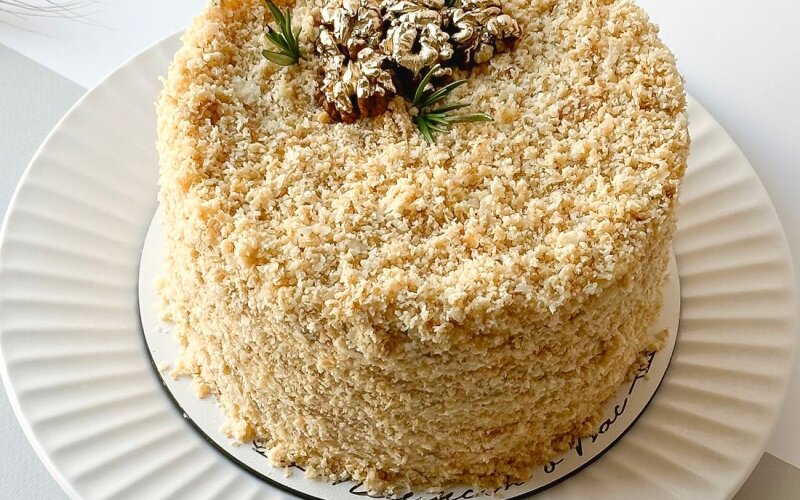 Торт «Наполеон с соленой карамелью»