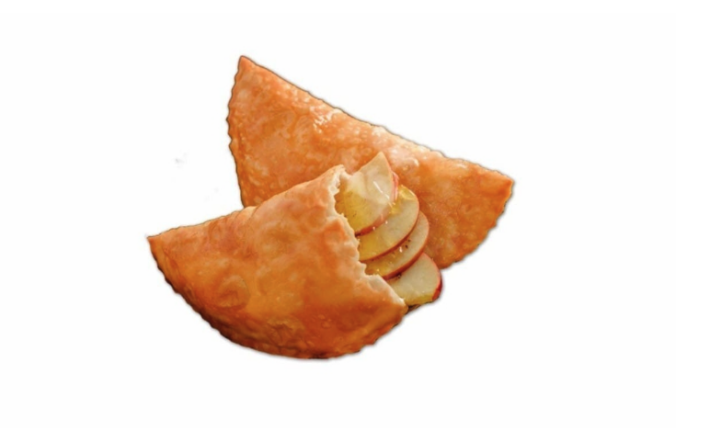 Чебурек с яблоком и корицей