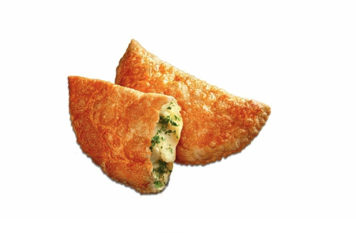 Постный чебурек с картофелем и зеленью