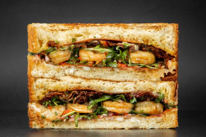 Сэндвич «Креветка Чимичурри»