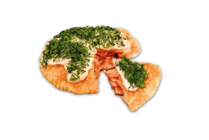 Чебурек-пирог с красной рыбой