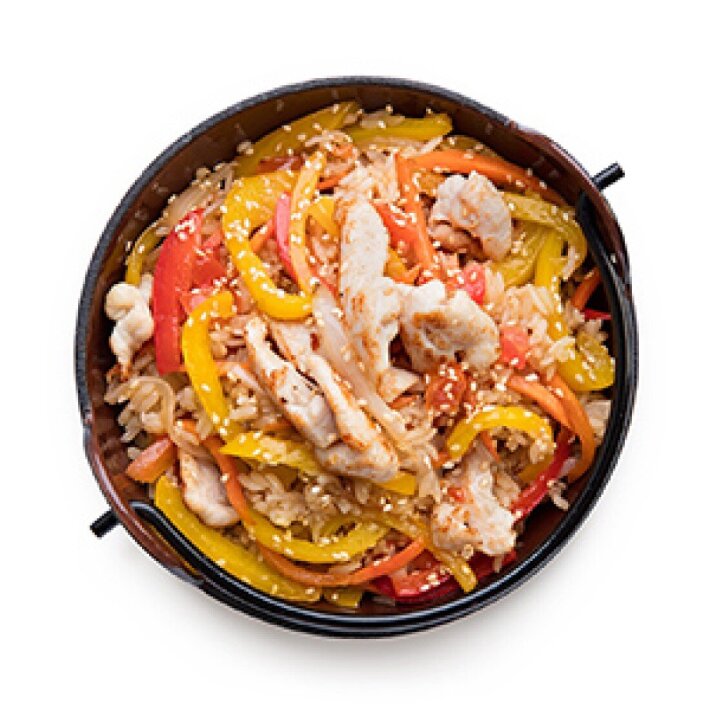 Вок с курицей в сладком чили