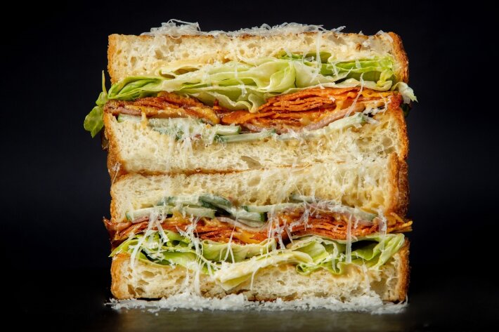 Сэндвич «Салями-дуо»