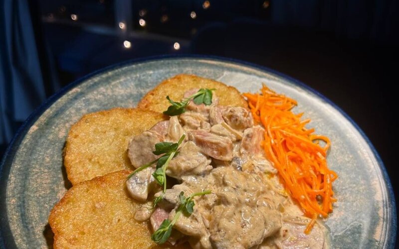 Драники с колбасками