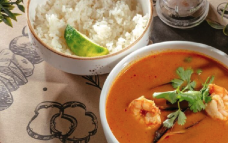 Суп «Том-ям» с морепродуктами
