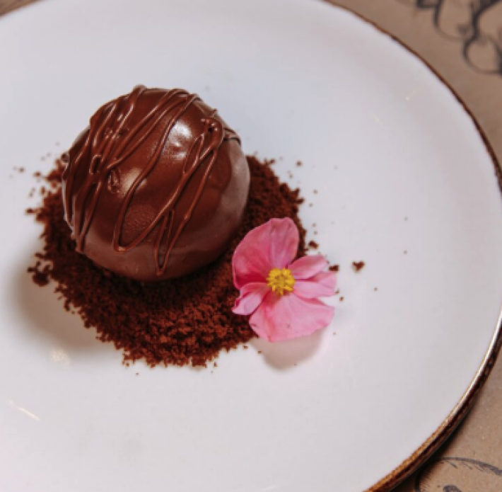 Картошка с начинкой из черной смородины