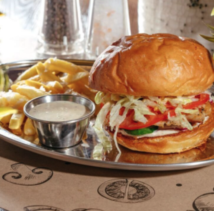 Бургер с цыпленком