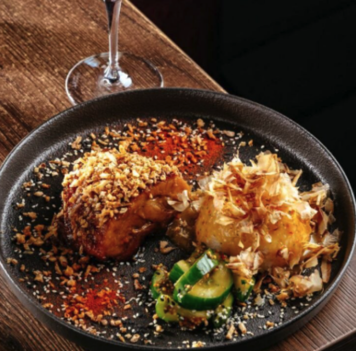 Свиные ребра в яблочной глазури с рисом